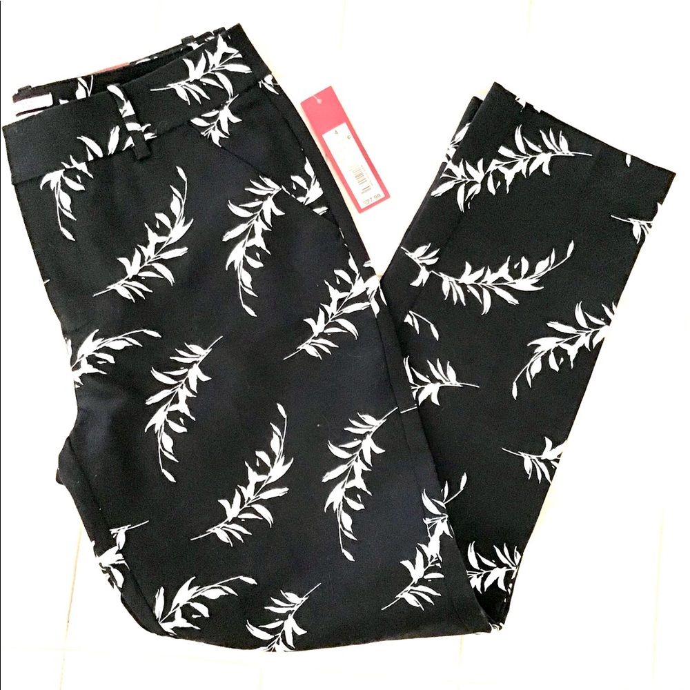 Really cute black and white ankle a crops